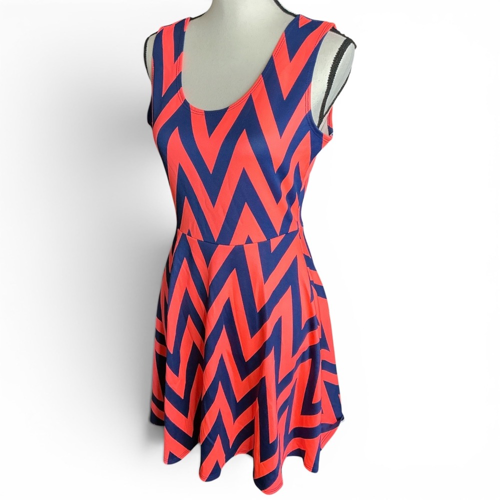 Derek Heart Pink Navy Chevron Skater Dress Women Size Large Sleeveless Fit Flare